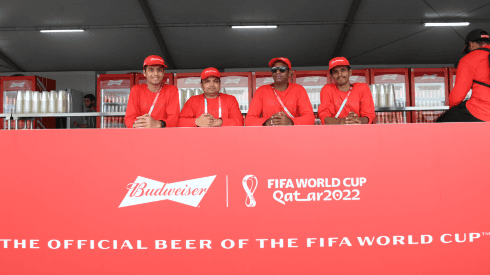 Mundial Qatar 2022: FIFA confirmó que no se venderá cerveza en los estadios.