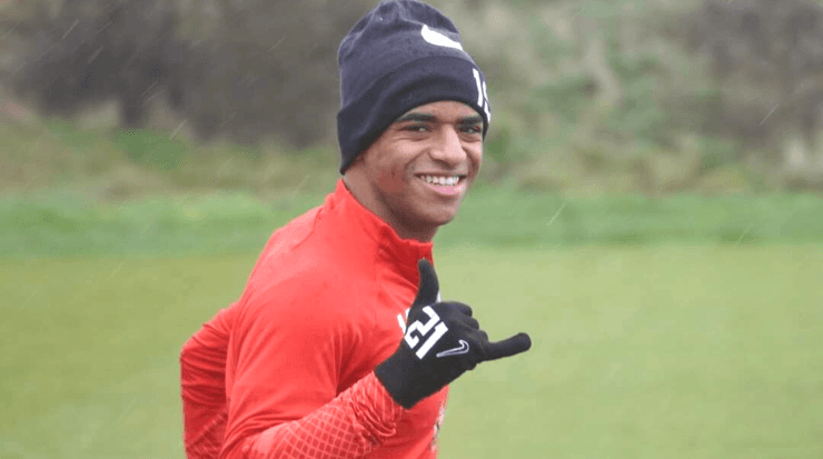 Bennette ha disputado 9 juegos desde su llegada al club (Sunderland)