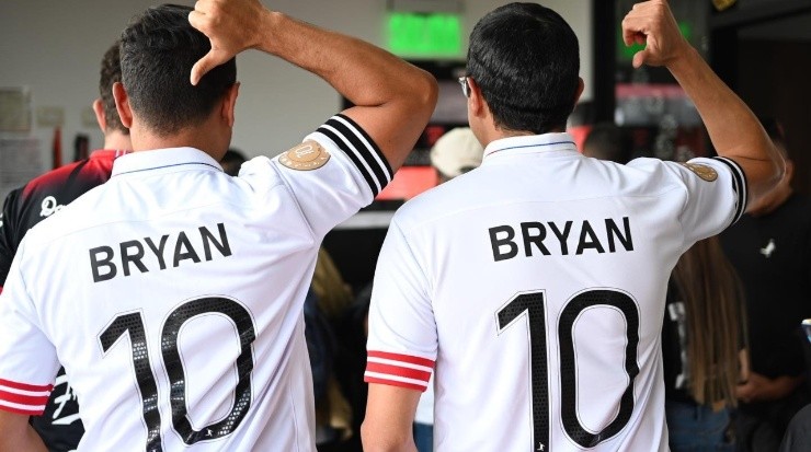 Jugadores y dirigencia manuda decidieron “darle un descanso” a la camiseta 10 por tiempo indefinido (LDA)