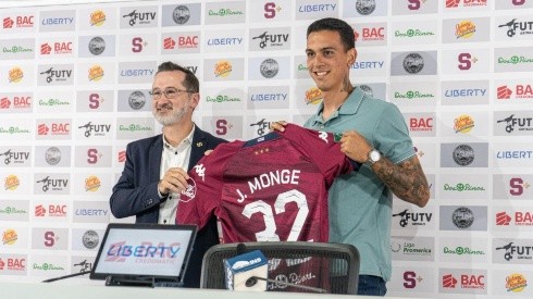 Justin Monge desea consolidarse en Saprissa y convertirse en el delantero de La Sele.