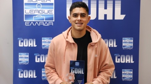 Luis Palma recibe otro premio en el futbol de Grecia