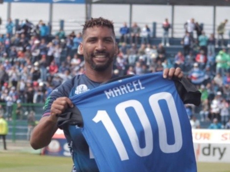 Marcel Hernández llegó a 100 goles en Costa Rica