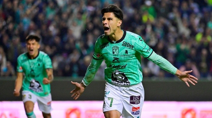 Víctor Dávila puso el primer gol del León ante el Necaxa (Club León)