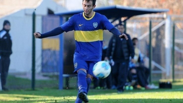Francesco Celeste jugó dos partidos con Boca Juniors en la temporada 2013/14