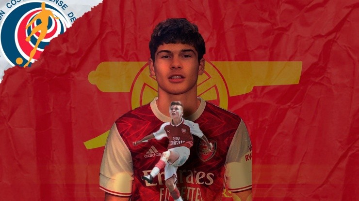 Elián Quesada tiene 16 años y juega en el Arsenal