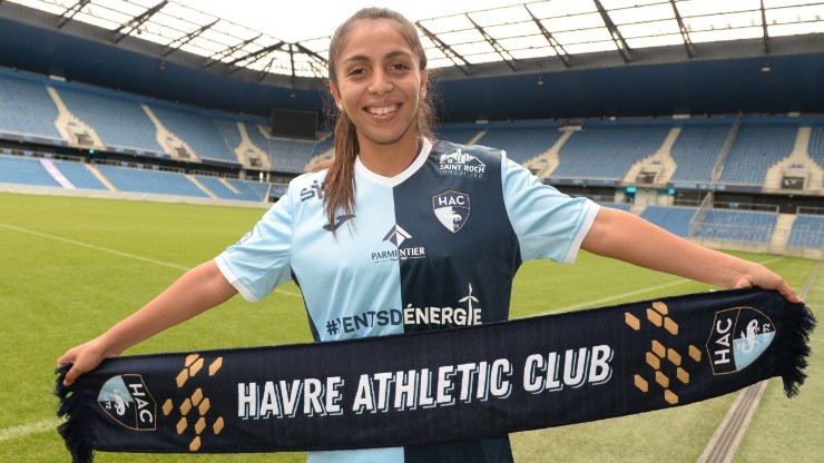 Samaria Gómez espera trascender en el futbol de Francia