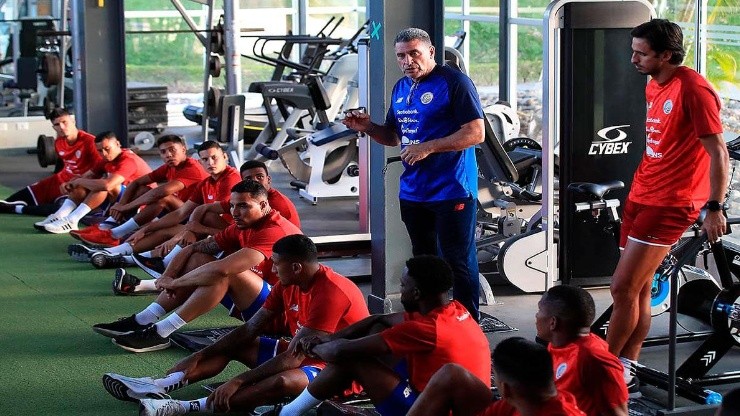 Costa Rica empezó entrenamientos de cara a los últimos y decisivos juegos eliminatorios.
