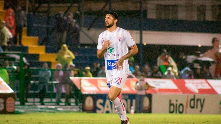 Jugador de Santos de Guápiles fue cedido a club de Liga MX.