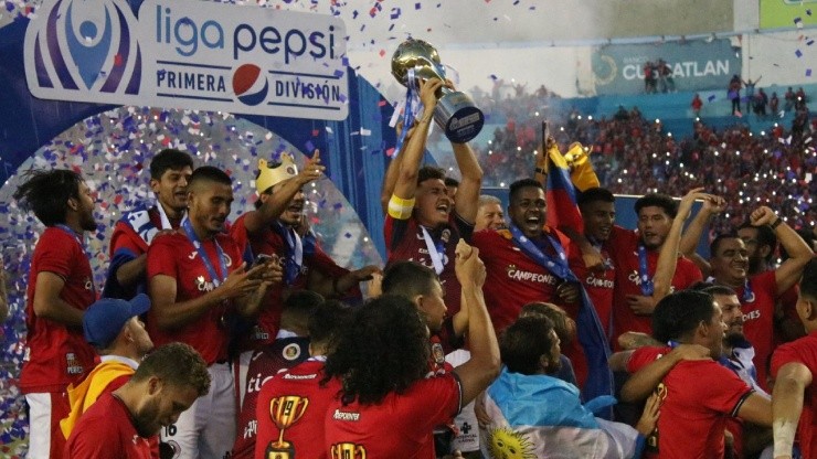 FAS se corona campeón de El Salvador