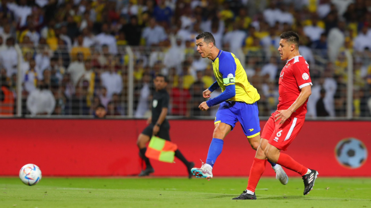 Cristiano Ronaldo humilló a Óscar Duarte y al Al-Wedah anotando cuatro goles (VIDEO)