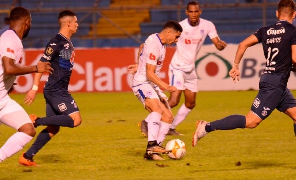 Olimpia necesitaba de un triunfo que calmara las aguas después de la dolorosa derrota contra Saprissa en Liga Concacaf