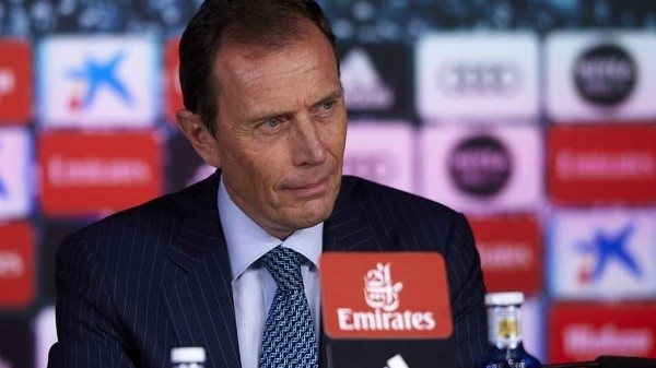 Butragueño no se olvidó del tico, y lo llenó de elogios después del choque.