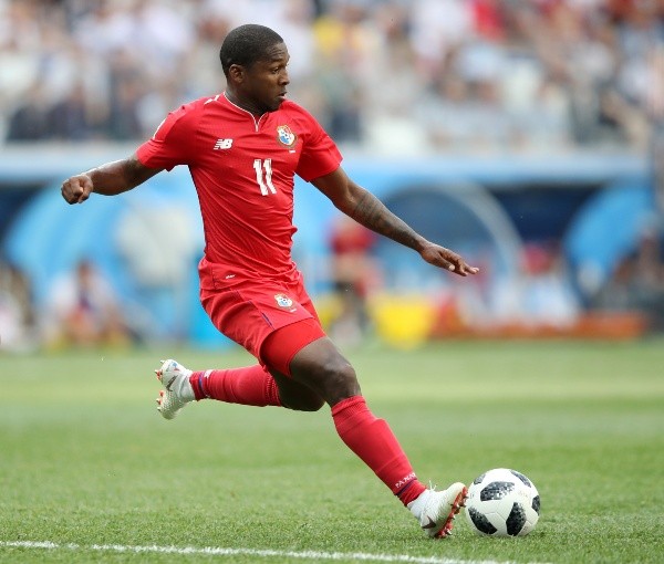 Armando Cooper ante Inglaterra en el Mundial de Rusia 2018