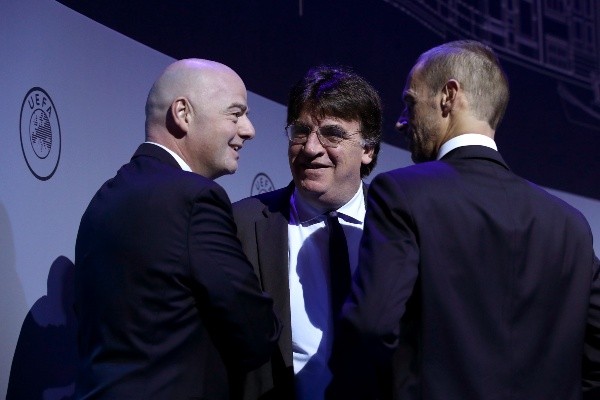 Ceferin junto a Infantino en una reunión de la FIFA. (Fuente: Getty)