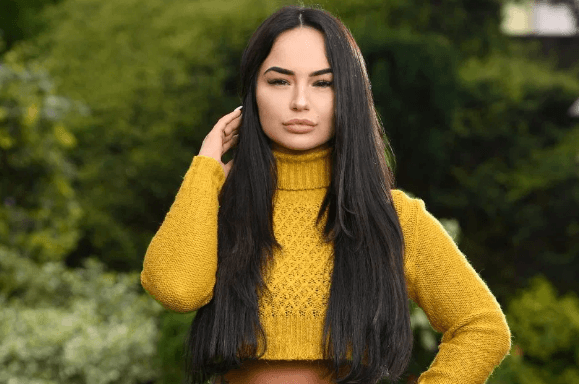 Louise McNamarafue una de las chichas involucradas. (Fuente: The Sun)