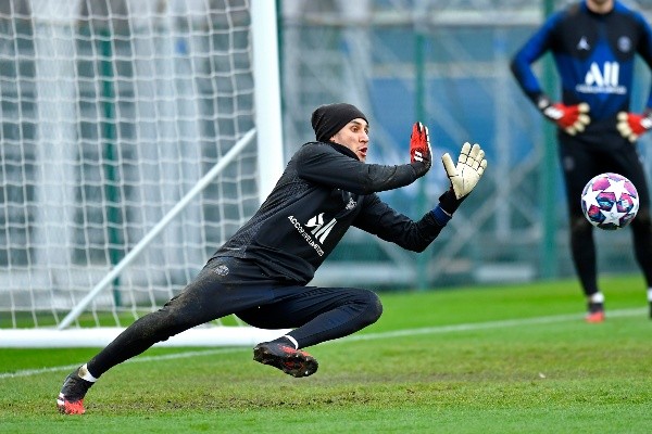 El arquero tico no ve el momento para regresar a las canchas.