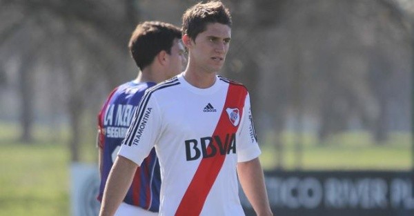 Esteban Espíndola en sus épocas de jugador millonario (Foto: River Plate)
