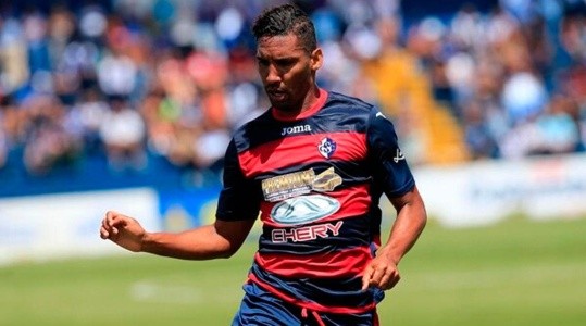 Marcel Hernández con Cartaginés