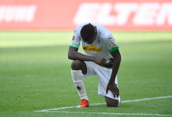 Marcus Thuram decidió celebrar así su gol (UTDN)