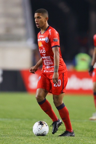 Randy Chirino en un partido con San Carlos (GettyImages)