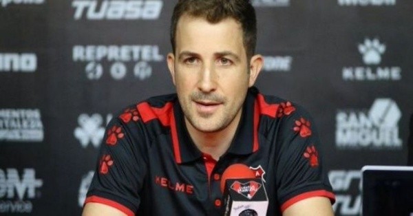 Lleida ya piensa en una fuerte renovación en el Alajuelense. (Nación)