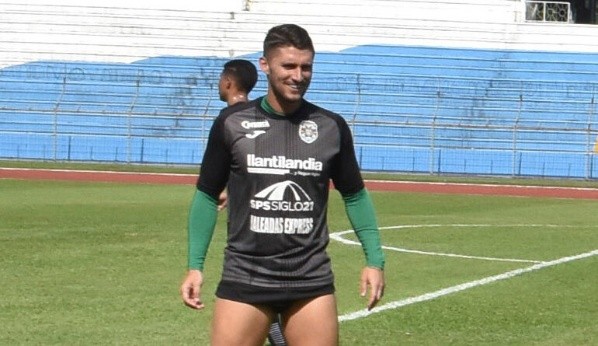 Esteban Espíndola, nuevo jugador de Deportivo Saprissa.