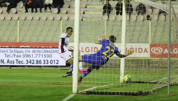 Rivas jugó 16 partidos en el Reggina y marcó dos goles. (Reggina)
