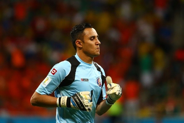 Keylor Navas ante Holanda en el Mundial de Brasil 2014