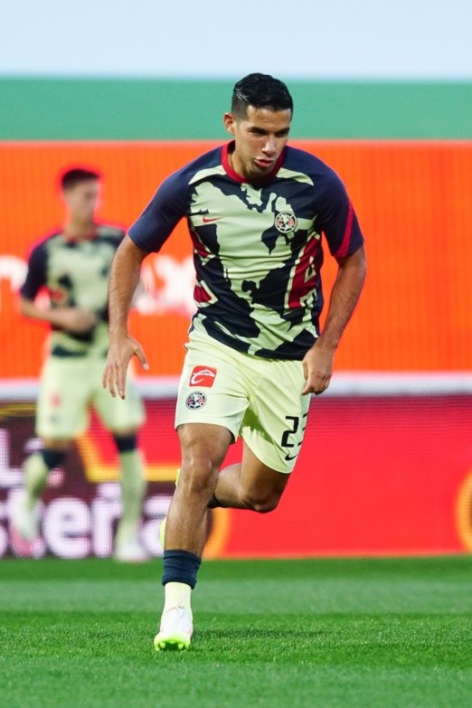 Antonio Chucho López con la camiseta del América. Foto: Twitter / América