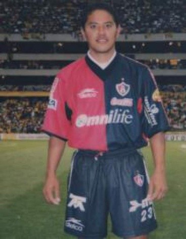 Wilmer Velásquez con la camiseta del Atlas