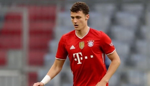 Como Lucas Hernández, es blanco y tiene 25 años. Fuente: Getty Images