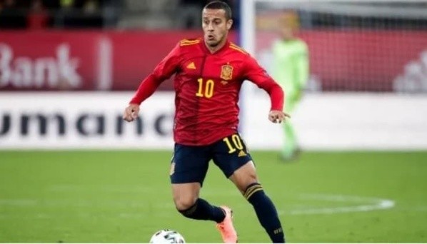 Hermano de Rafinha e hijo de Mazinho, Thiago posee 3 nacionalidades distintas. Fuente: Getty Images