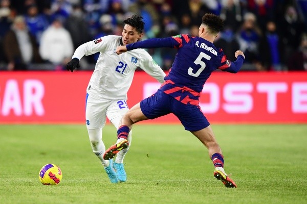 Bryan Tamacas jugó 20 partidos con El Salvador en estas Eliminatorias. (Getty Images)