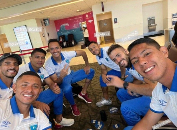 Selección de Guatemala rumbo a Orlando para jugar ante México