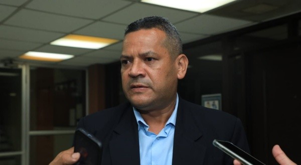 Américo Rodríguez alertó a los clubes que forman la Liga Mayor.