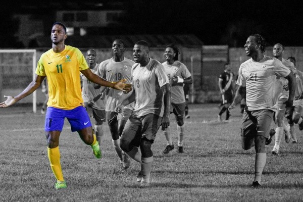 Joel fue el encargado de marcar el 1-0.