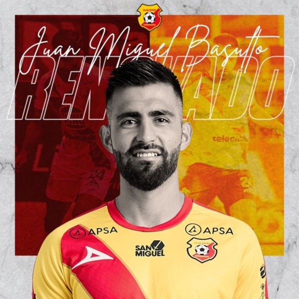 Juan Miguel Basulto extendió su contrato con Herediano por 3 años más (CSH)