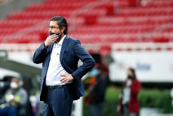 Luis Fernando Tena DT de la Selección de Guatemala