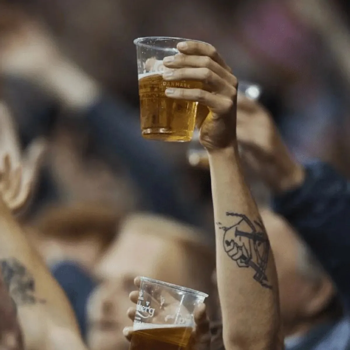 Qatar 2022: permitirán la venta de cerveza