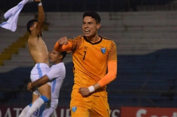 José Aguirre arquero de la Selección de Guatemala Sub-20