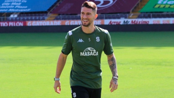 Esteban Espíndola cuando defendió la camiseta del Saprissa