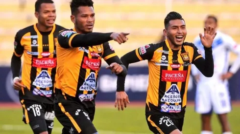 El delantero panameño recuperó su poder goleador en el torneo boliviano