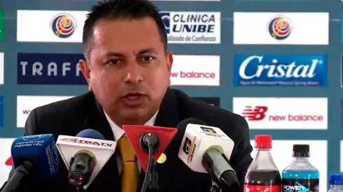 Rodolfo Villalobos, presidente de Fedefutbol, no decide aún la fecha para anunciar al nuevo seleccionador