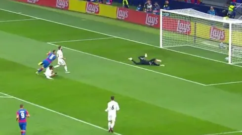El costarricense poco pudo hacer ante el error del volante Toni Kroos