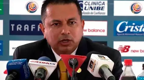 Rodolfo Villalobos, presidente de Fedefutbol, recibirá a Matosas en Costa Rica para negociar su contrato