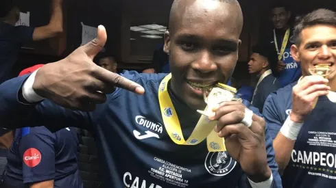 El atacante catracho se despide del Motagua como máximo goleador histórico del club azul
